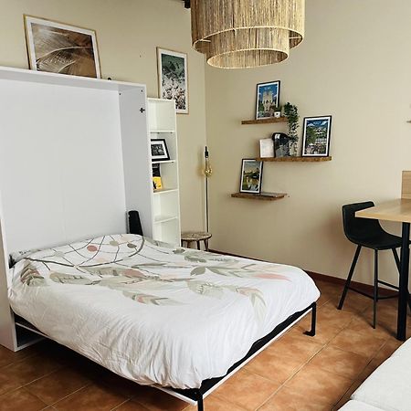 Logement, Plein Centre Du Village De Verzy Bagian luar foto