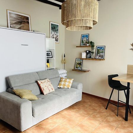 Logement, Plein Centre Du Village De Verzy Bagian luar foto
