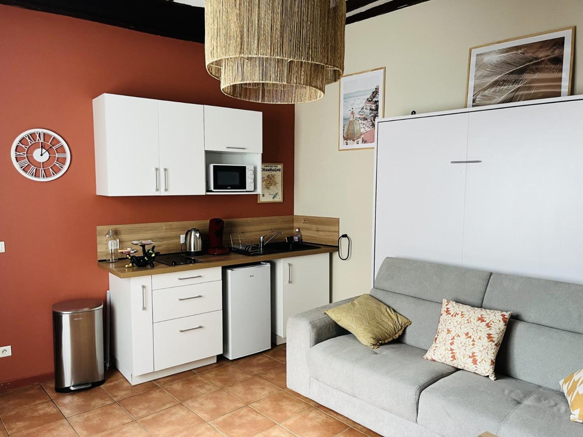 Logement, Plein Centre Du Village De Verzy Bagian luar foto